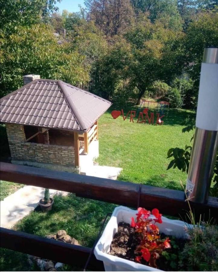 Apartmani Maslacak Vrdnik Exterior foto